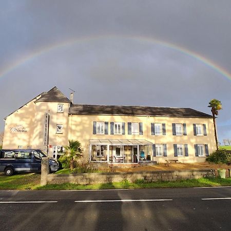 Hotel Les Montois ソー エクステリア 写真