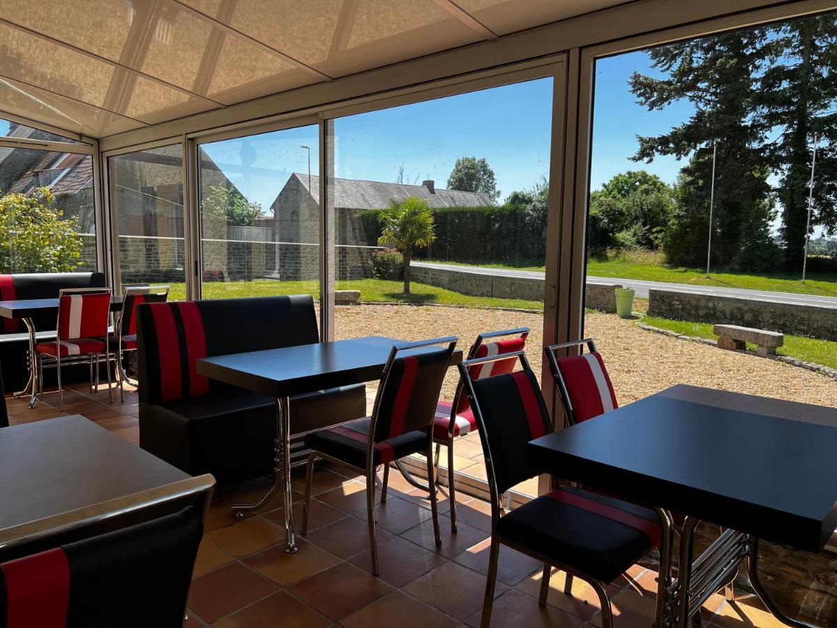 Hotel Les Montois ソー エクステリア 写真