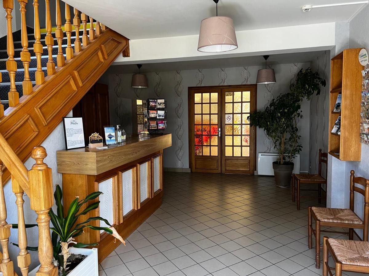 Hotel Les Montois ソー エクステリア 写真
