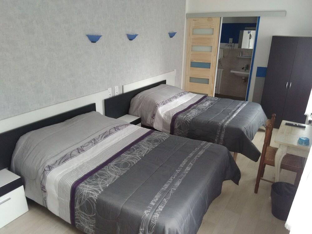 Hotel Les Montois ソー エクステリア 写真